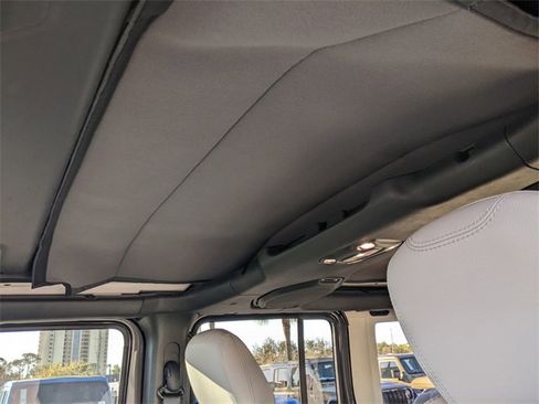 Certified 2021 Jeep Wrangler Unlimited Sahara image 11