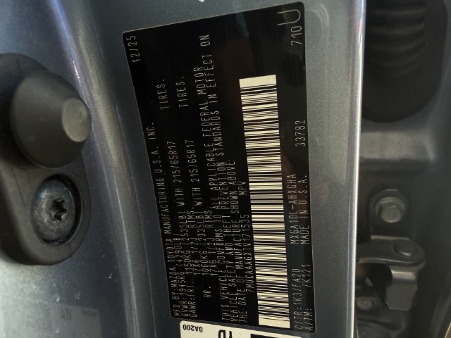 Certified 2026 Toyota Corolla Cross LE FWD image 27