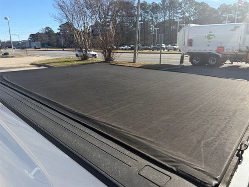 Used 2016 GMC Canyon W/T w/ Convenience Package image 17