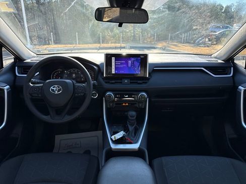 Used 2024 Toyota RAV4 XLE image 16