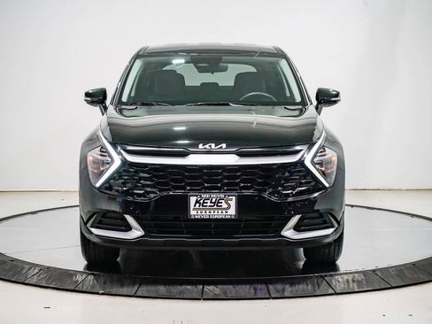 Used 2023 Kia Sportage EX image 6