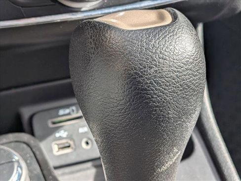 Used 2014 Jeep Cherokee Altitude w/ Comfort/Convenience Group image 13