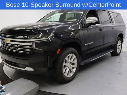 Used 2024 Chevrolet Suburban Premier RWD image 4