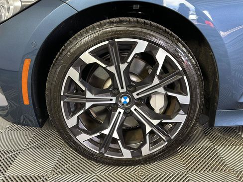 Used 2025 BMW 330i xDrive Sedan w/ Premium Package AWD/4WD image 7