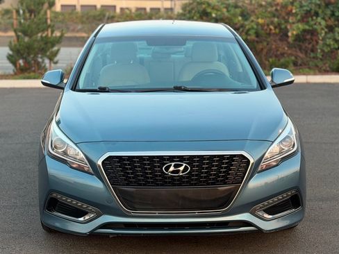 Used 2016 Hyundai Sonata SE FWD image 4