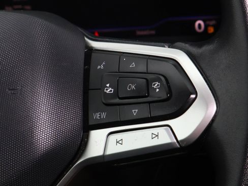 Used 2022 Volkswagen Atlas SE image 25