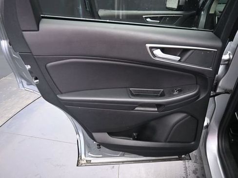 Used 2024 Ford Edge SEL AWD/4WD image 15