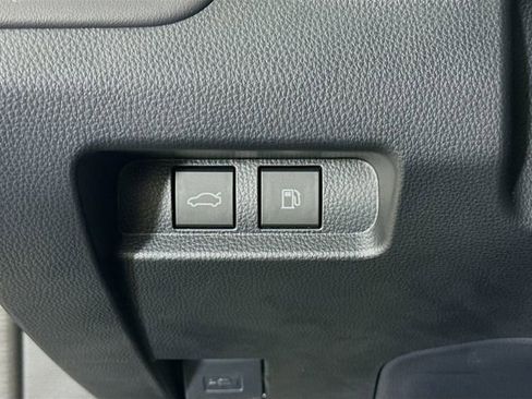 New 2026 Toyota Crown AWD/4WD image 10