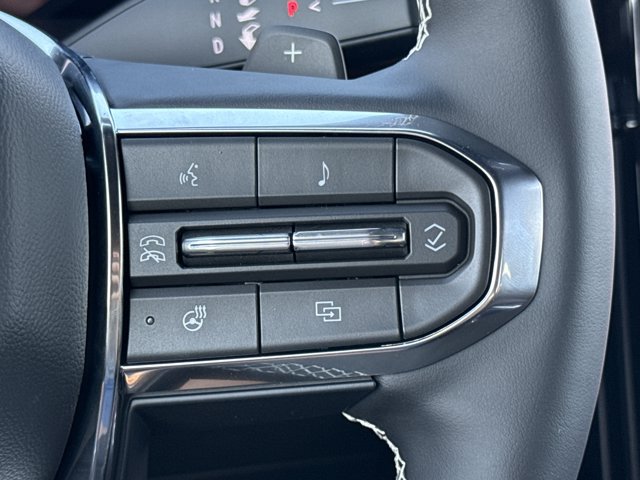New 2027 GMC Acadia Denali Ultimate w/ LPO, Floor Liner Package FWD image 19