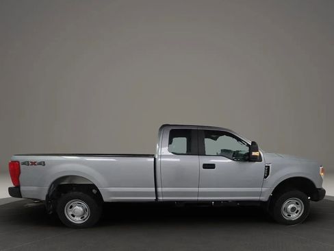 Used 2020 Ford F250 XL w/ Power Equipment Group AWD/4WD image 6