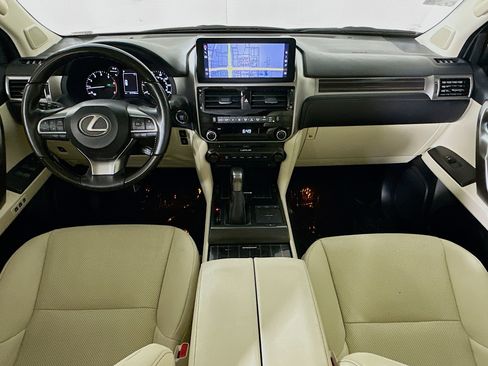 Used 2022 Lexus GX 460 Premium w/ Premium Package image 27