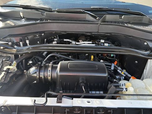 Used 2021 Ford Explorer Limited w/ Equipment Group 301A RWD image 38