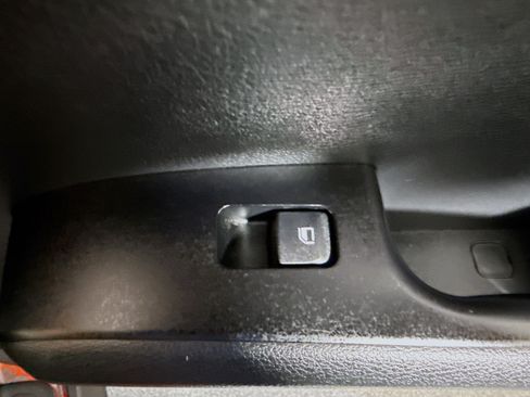 Used 2022 Kia Soul LX FWD image 30
