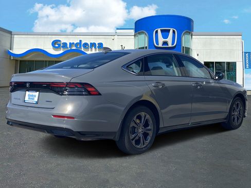New 2026 Honda Accord EX-L image 6
