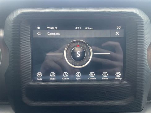 Used 2021 Jeep Wrangler Sport S image 23