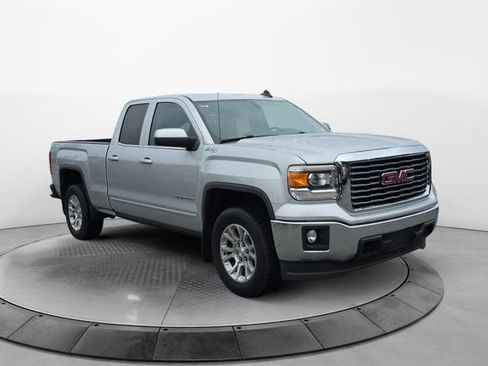 Used 2015 GMC Sierra 1500 SLE w/ SLE Value Package AWD/4WD image 7