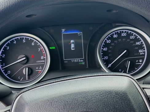 Used 2024 Toyota Camry LE image 11
