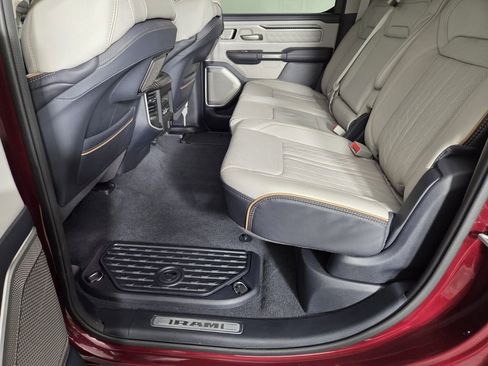 Certified 2025 RAM 1500 Tungsten AWD/4WD image 29