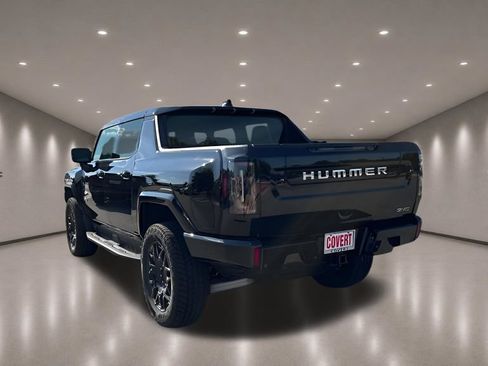 New 2026 GMC Hummer EV 4x4 Crew Cab image 8