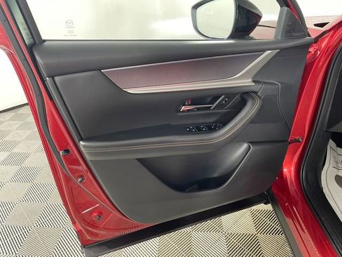 Certified 2025 MAZDA CX-70 Plug-In Hybrid w/ Premium Plus image 19