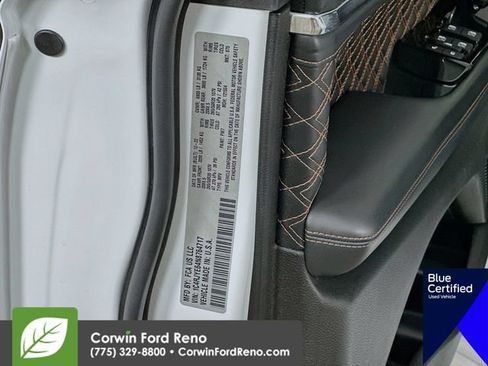 Used 2022 Jeep Grand Cherokee Summit 4xe AWD/4WD image 36