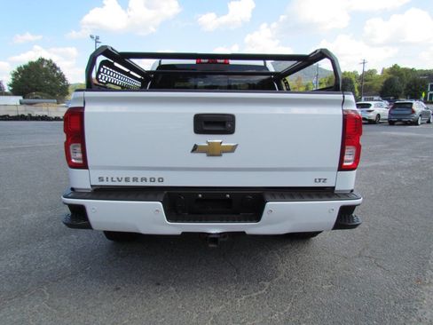 Used 2016 Chevrolet Silverado 1500 LTZ Z71 w/ LTZ Plus Package image 6