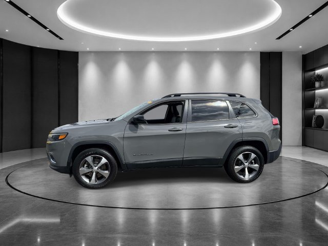Used 2022 Jeep Cherokee Limited AWD/4WD image 4