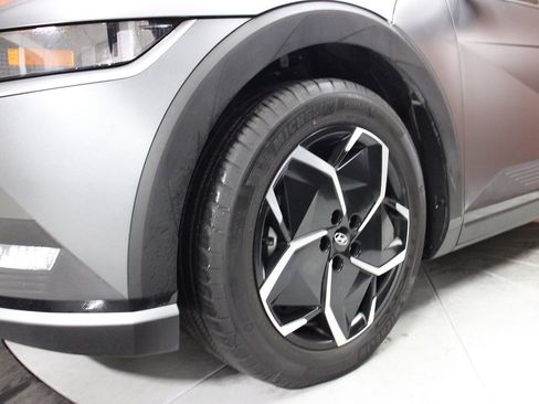 Used 2024 Hyundai Ioniq 5 SEL image 6