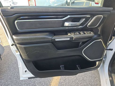 Used 2020 RAM 1500 Laramie AWD/4WD image 15