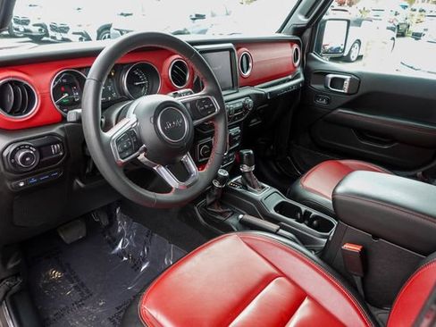 Used 2023 Jeep Wrangler Unlimited Rubicon 4xe image 11