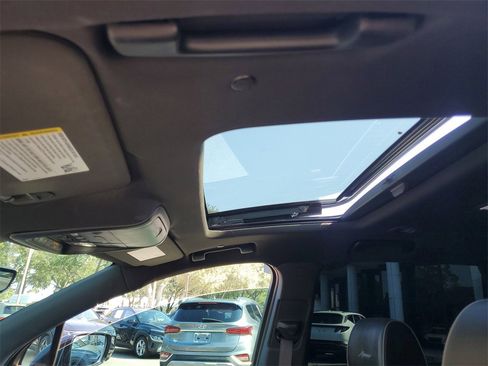 Certified 2023 Buick Enclave Avenir image 42