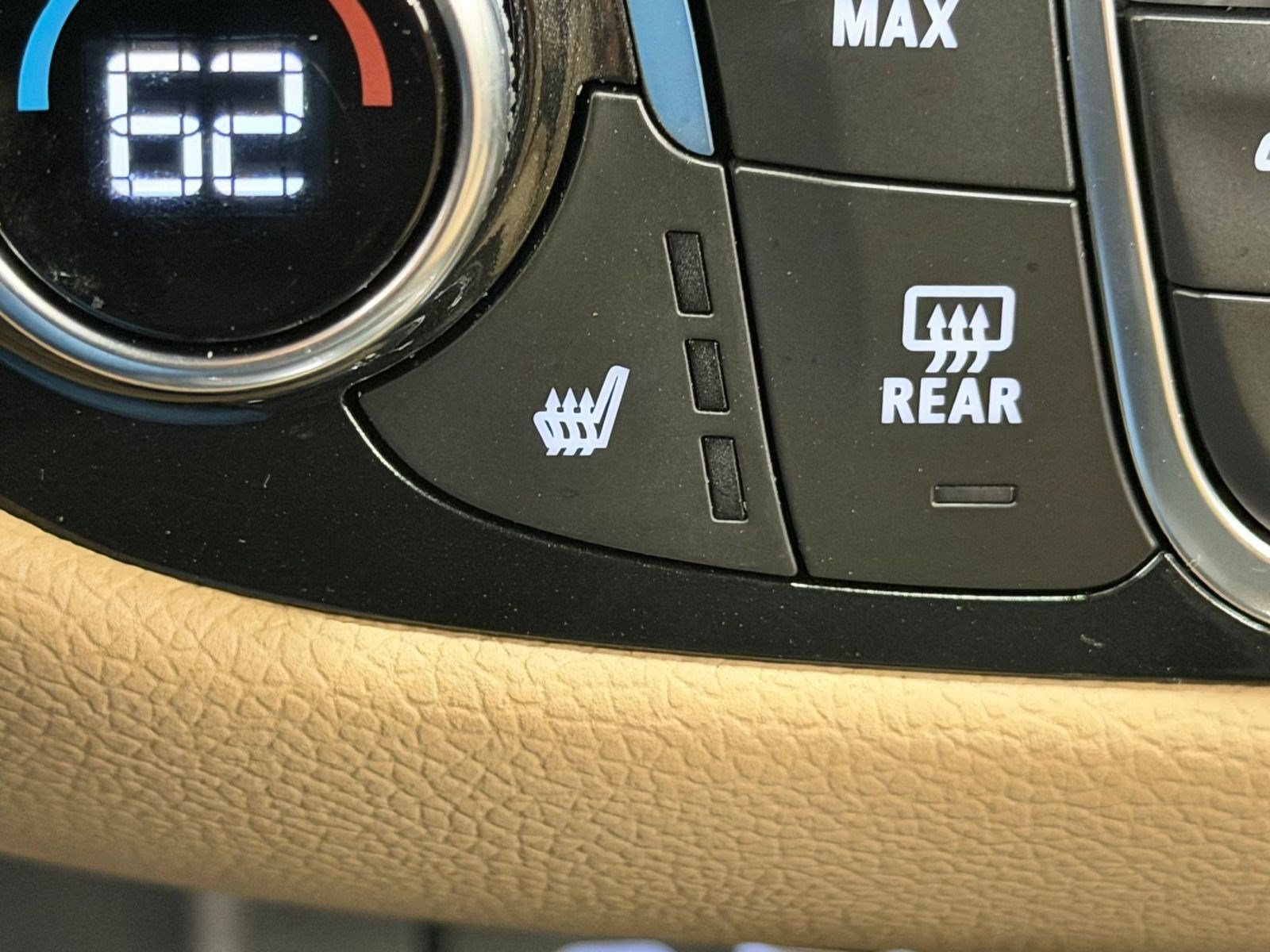 Used 2024 Chevrolet Equinox Premier AWD/4WD image 20