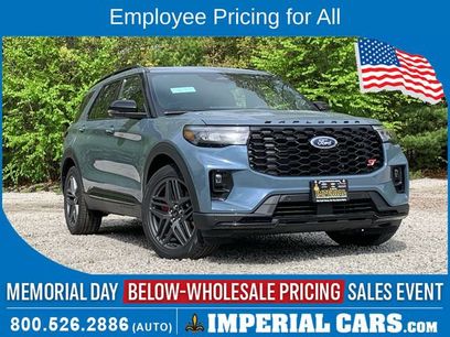 New 2026 Ford Explorer ST w/ Sun And Sound Package