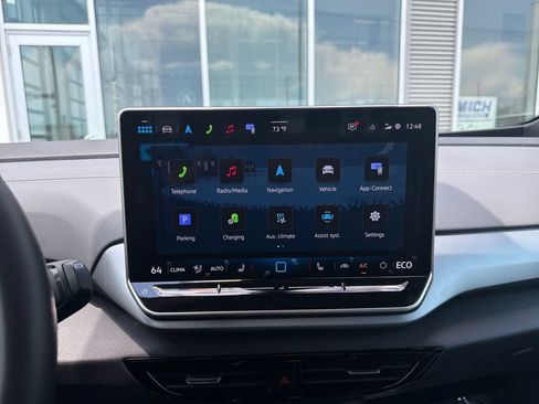 Certified 2025 Volkswagen ID.4 Pro AWD/4WD image 19