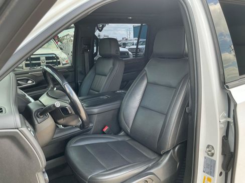 Used 2021 Chevrolet Suburban Z71 AWD/4WD image 18