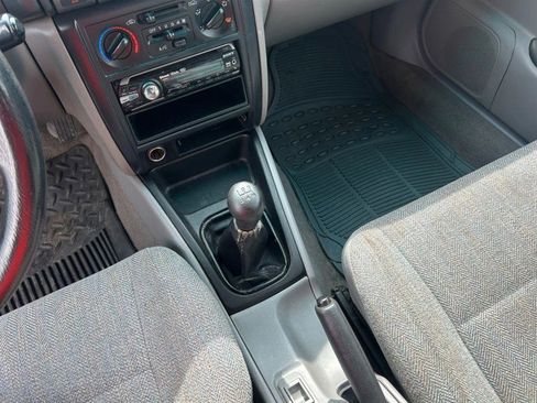 Used 2002 Subaru Forester L image 9