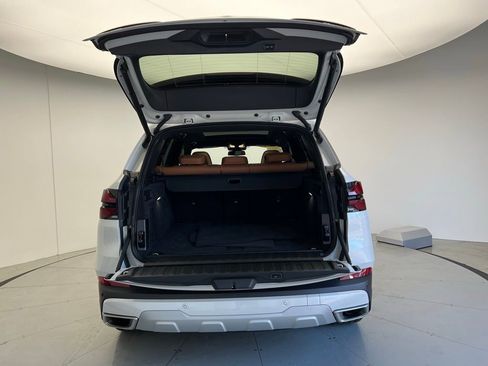 Certified 2025 BMW X5 sDrive40i image 5