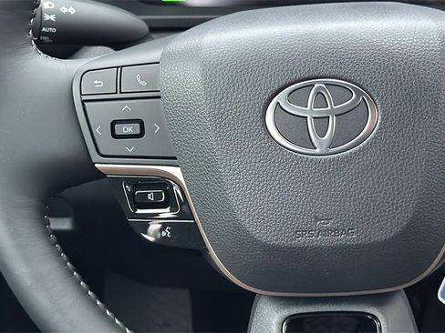 New 2026 Toyota Crown XLE image 27