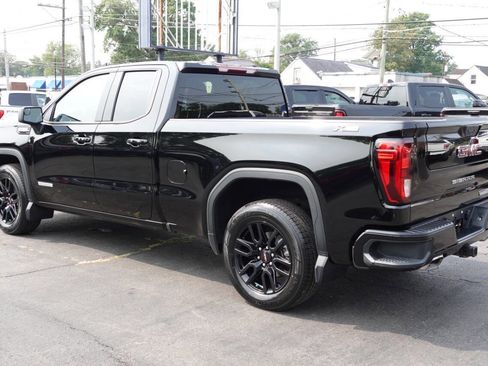 Used 2022 GMC Sierra 1500 Elevation w/ X31 Off-Road Package image 2