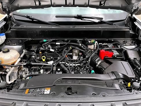 Certified 2023 Ford Maverick XL image 32