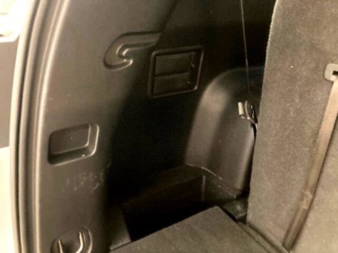 Used 2019 GMC Acadia SLE w/ LPO, Cargo Package image 40