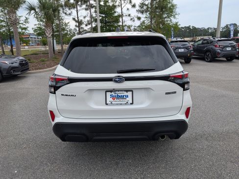 New 2026 Subaru Forester Touring AWD/4WD image 5