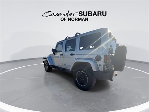 Used 2012 Jeep Wrangler Unlimited Sahara image 6