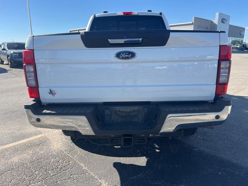 Used 2020 Ford F250 Lariat image 5