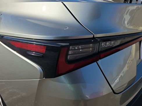 Used 2022 Lexus IS 300 w/ Premium Package image 24