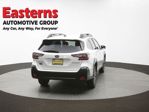 Used 2024 Subaru Outback Premium AWD/4WD image 38