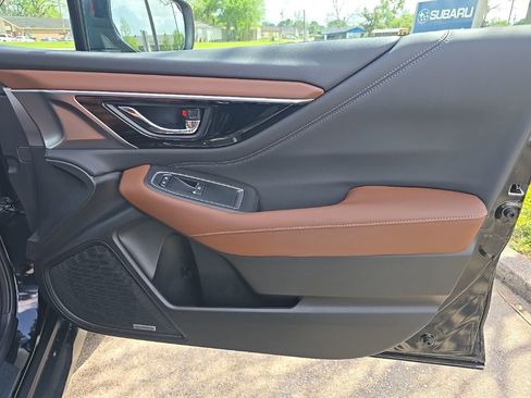 Used 2024 Subaru Outback Touring XT AWD/4WD image 38