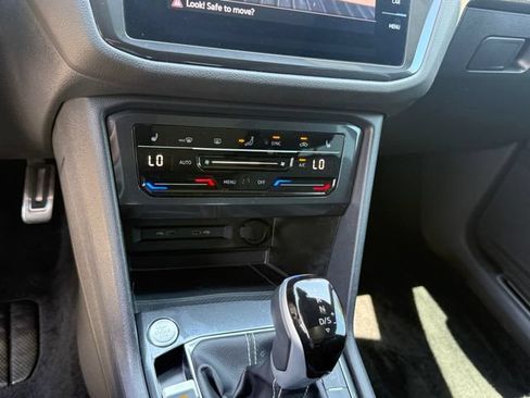 Used 2024 Volkswagen Tiguan SE R-Line FWD image 22
