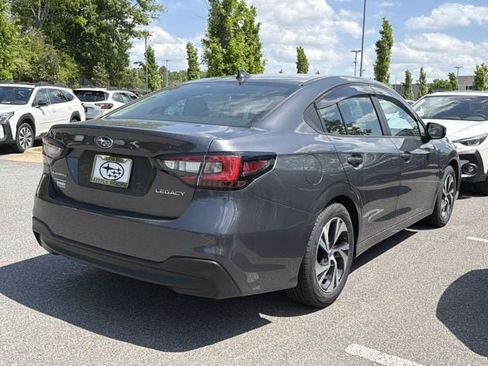 Used 2025 Subaru Legacy Premium AWD/4WD image 5