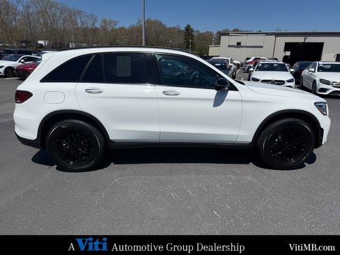 Certified 2022 Mercedes-Benz GLC 300 image 9